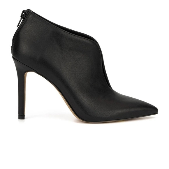 New York & Company Shoes - NWB NY&C Elegant Black Stiletto Heel Ankle Boots